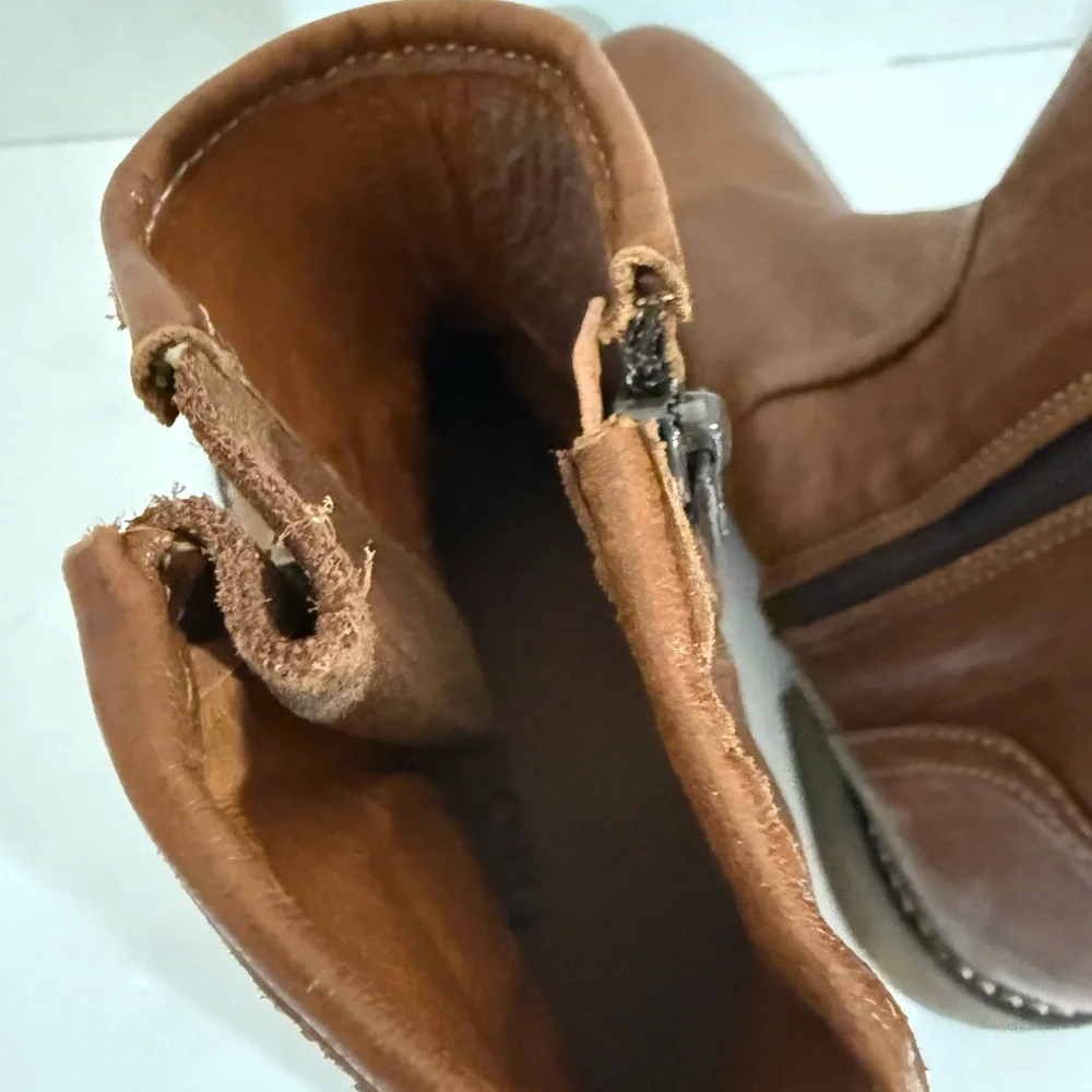 Taos Leather Ankle Boots Brown Side Zip Buckle Women’s Size 39 Comfort Casual - Picture 7 of 14